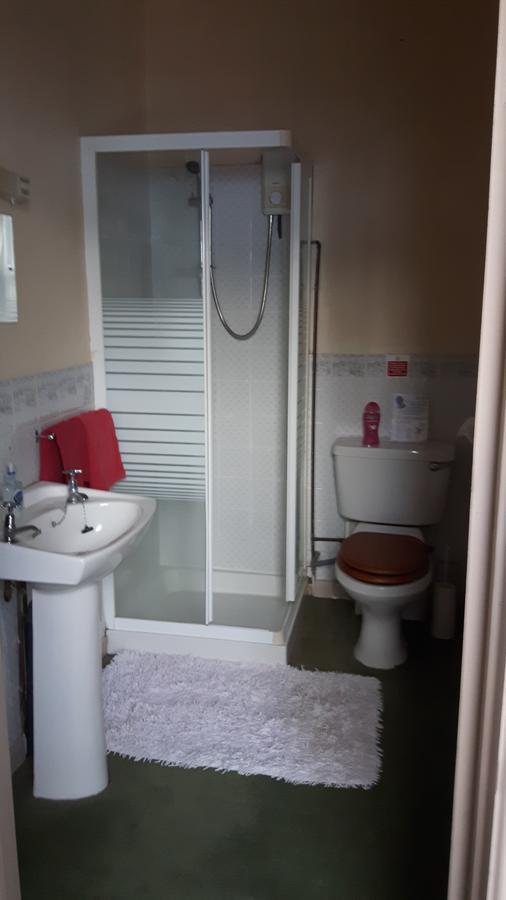 Victoria Inn Alston Ngoại thất bức ảnh